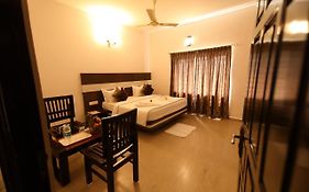 Sri Gnana Vedha Beach Residency